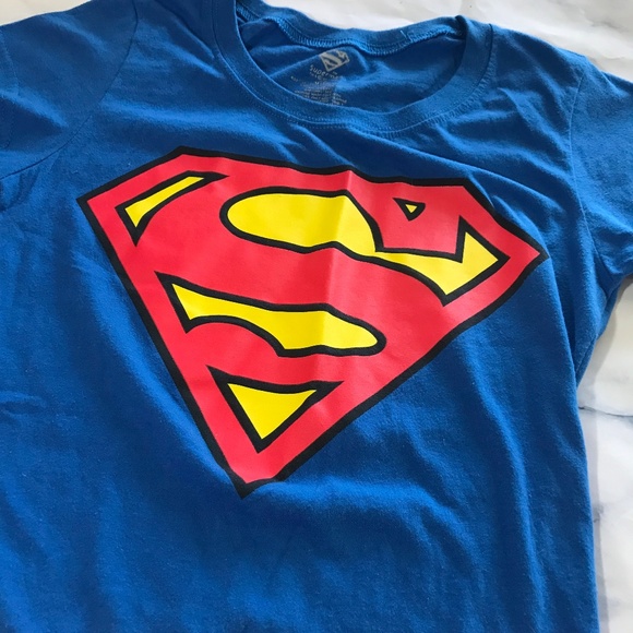 Superman Blue Logo & Belt Short Sleeve Tee Shirt - Picture 2 of 6